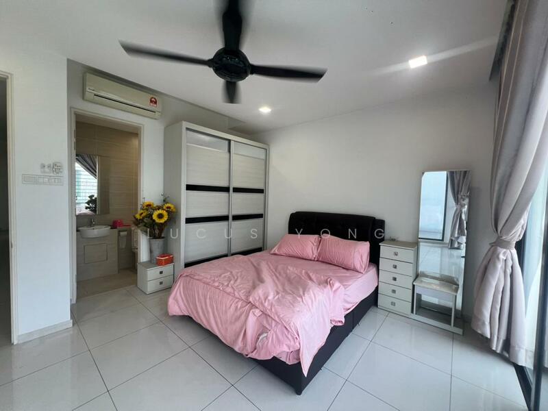 3-storey Terraced House for Rent in Lake Fields (Sungai Besi) - Lucus Yong - Bedroom - PropertyGuru.com.my