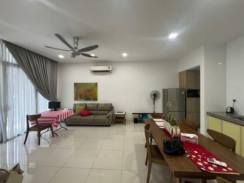 3-storey Terraced House for Rent in Lake Fields (Sungai Besi) - Lucus Yong - Living Room - PropertyGuru.com.my