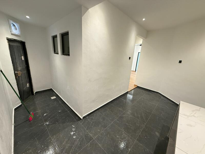 Untuk Dijual - Taman Megah Ria