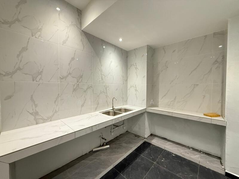 Untuk Dijual - Taman Megah Ria