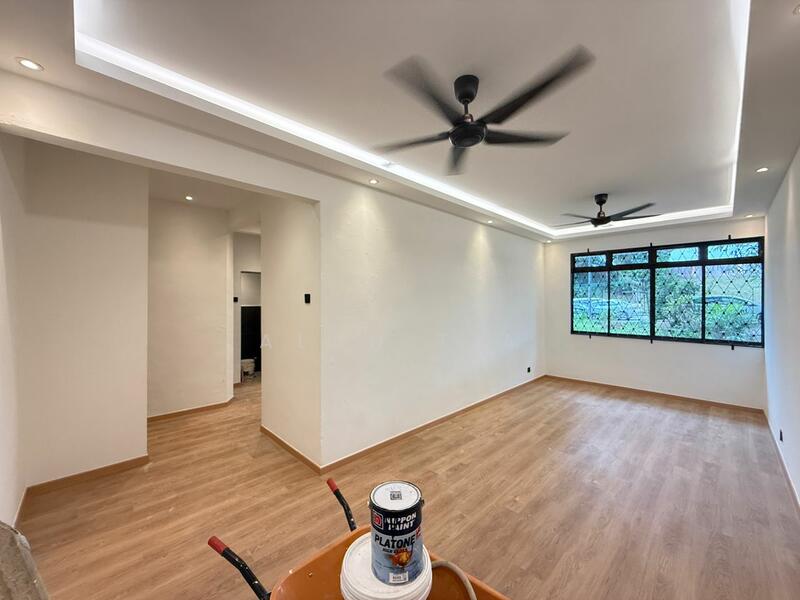 Untuk Dijual - Taman Megah Ria