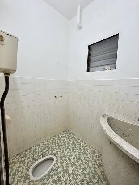 Rumah Teres 2-Tingkat untuk Dijual di Bidor (Perak) - Joel Lee - Bathroom - PropertyGuru.com.my