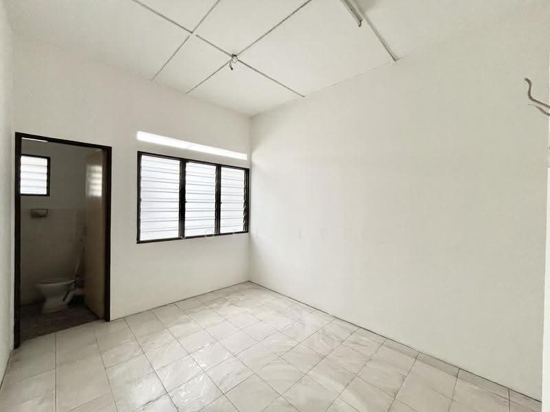 Rumah Teres 2-Tingkat untuk Dijual di Bidor (Perak) - Joel Lee - Bathroom - PropertyGuru.com.my