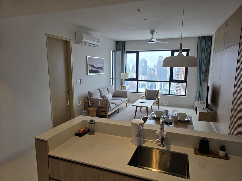 Mitsui Serviced Suites untuk Untuk Disewa - RM 5,700 /bulan, Feb 2026 - Living Room - PropertyGuru.com.my