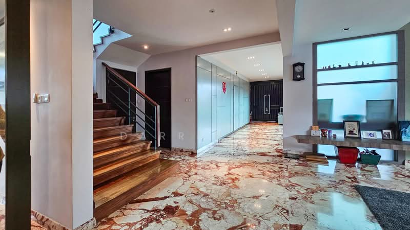 Bungalow for Sale in Subang Jaya (Selangor) - Darren Ng - Entrance - PropertyGuru.com.my