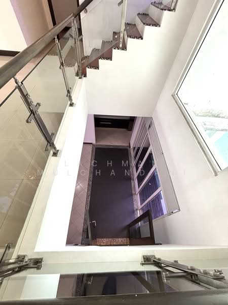 Bungalow for Sale in Mont Kiara (Kuala Lumpur) - Lachman Mulchandani - Corridor - PropertyGuru.com.my