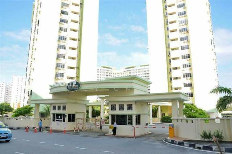 For Rent - Putra Place Condominium