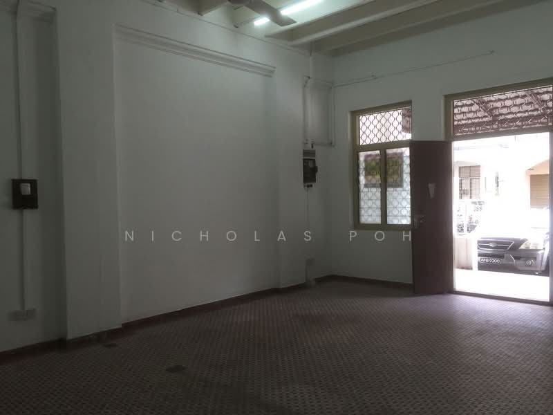 Shop for Rent in Ipoh (Perak) - Nicholas Poh - Living Room - PropertyGuru.com.my