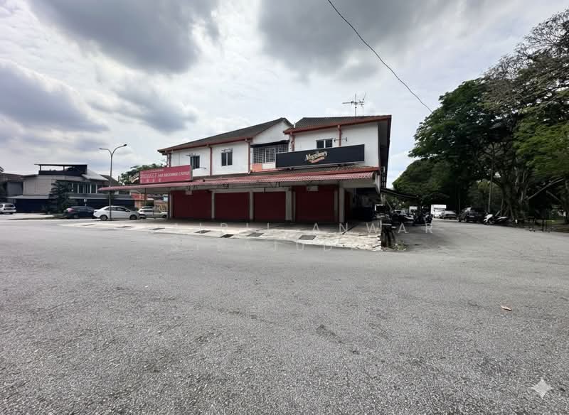 Shop / Office for Rent in Subang Jaya (Selangor) - Khairil Anwar Sirajudin - Exterior - PropertyGuru.com.my