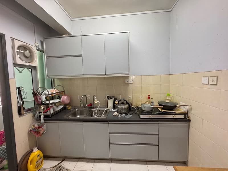 Kondominium untuk Dijual di Park View Tower - LS Chua - Kitchen - PropertyGuru.com.my