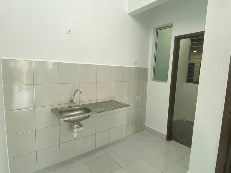 Service Residence for Sale at Amara - Karyn Wong - Kitchen - PropertyGuru.com.my