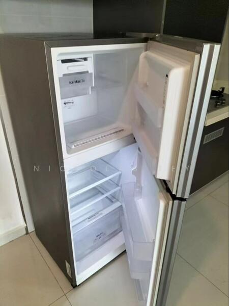 Condominium for Sale at Amberside @ Country Garden Danga Bay - Nicholas Tey - Kitchen - PropertyGuru.com.my