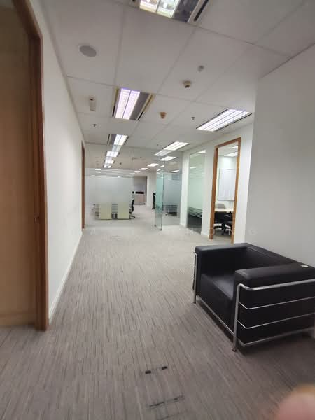 Pejabat untuk Disewa di KLCC (KL City Centre) - Grace Chong - Corridor - PropertyGuru.com.my