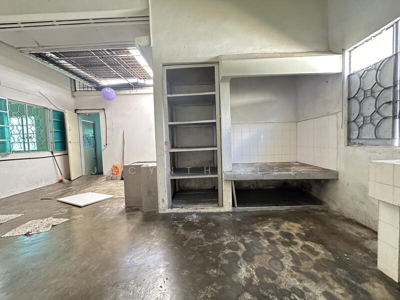 Untuk Dijual - Ayer Itam