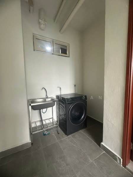 Condominium for Rent at Almaspuri - Regina Tan - Laundry Room - PropertyGuru.com.my