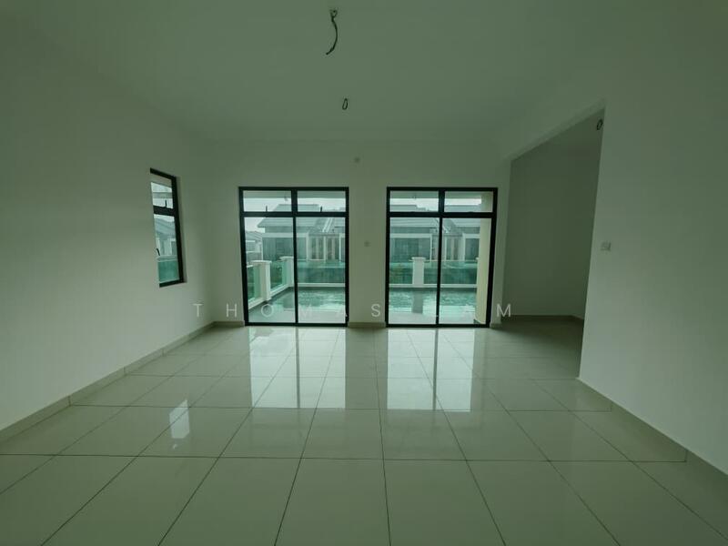 Rumah Berkembar untuk Dijual di Tanjong Minyak (Melaka) - Thomas Lam - Living Room - PropertyGuru.com.my