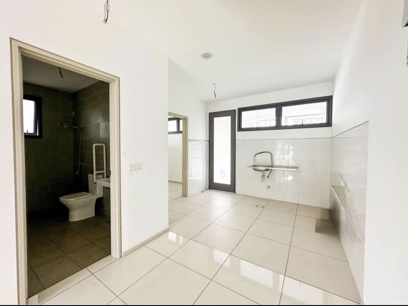 2-storey Terraced House for Sale in Shah Alam (Selangor) - Ryan Soo - Bathroom - PropertyGuru.com.my
