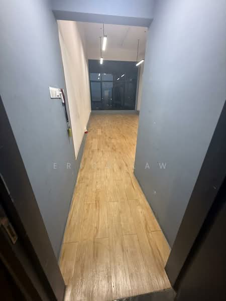 Pejabat untuk Disewa di Mutiara Central (Cheras) - Erica Law - Corridor - PropertyGuru.com.my