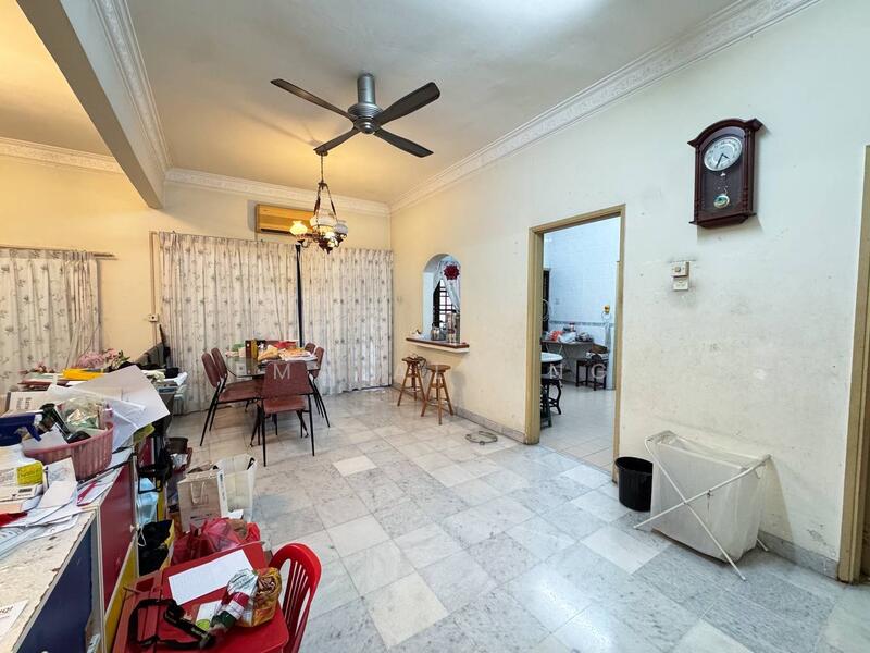 2-storey Terraced House for Sale in Bukit Jelutong (Shah Alam) - EMA ALLANG - Living Room - PropertyGuru.com.my