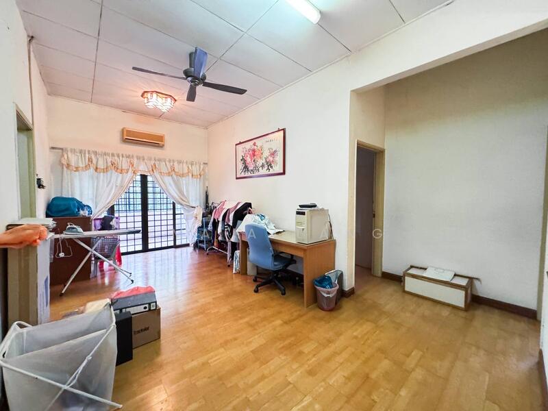 2-storey Terraced House for Sale in Bukit Jelutong (Shah Alam) - EMA ALLANG - PropertyGuru.com.my