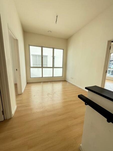 2-storey Terraced House for Sale in Bandar Country Homes (Rawang) - Ka Ee - Interior - PropertyGuru.com.my