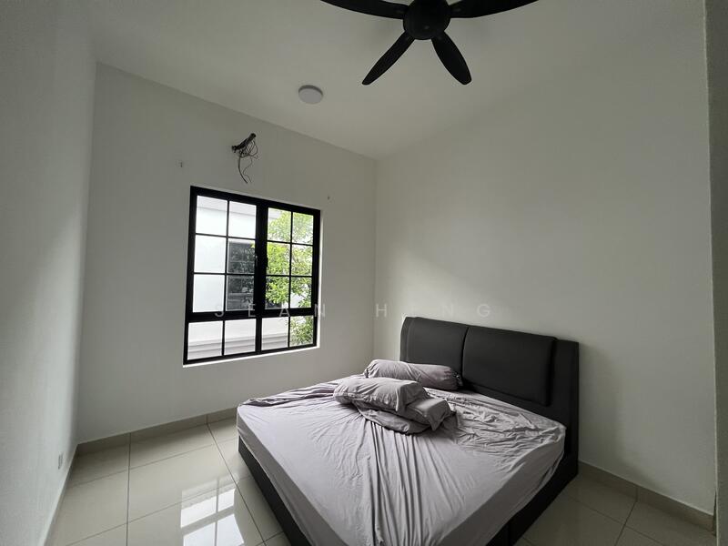 Untuk Disewa - Eco Meadows – Northampton Terraces