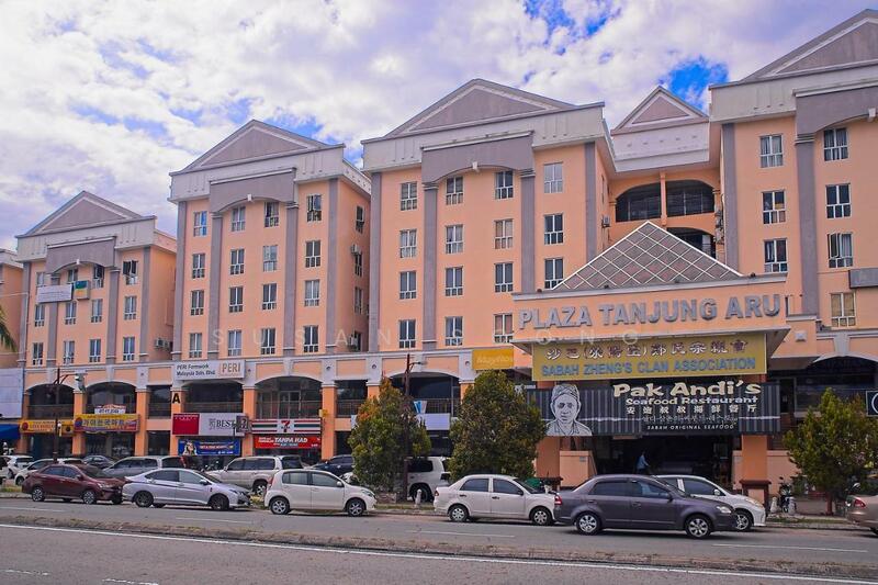 For Sale - Tanjung Aru Plaza