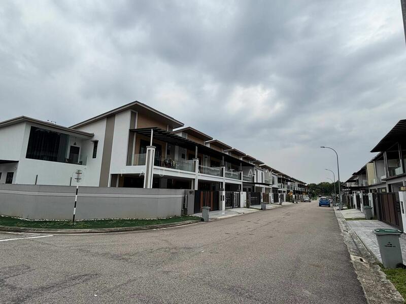 For Rent - Taman Desa Cemerlang