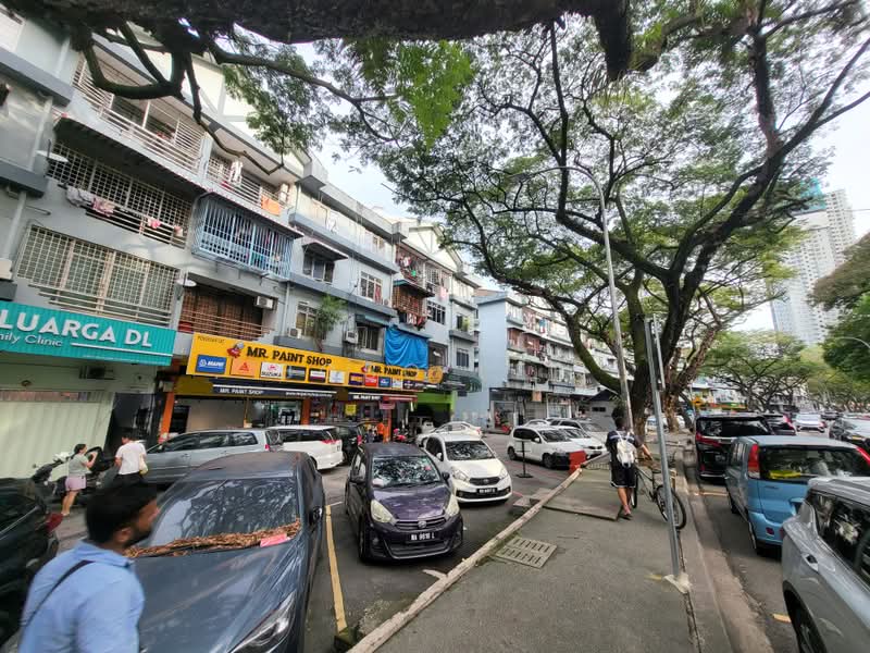 Shop / Office for Sale in Kuchai Lama (Kuala Lumpur) - Bobo Lee - Exterior - PropertyGuru.com.my