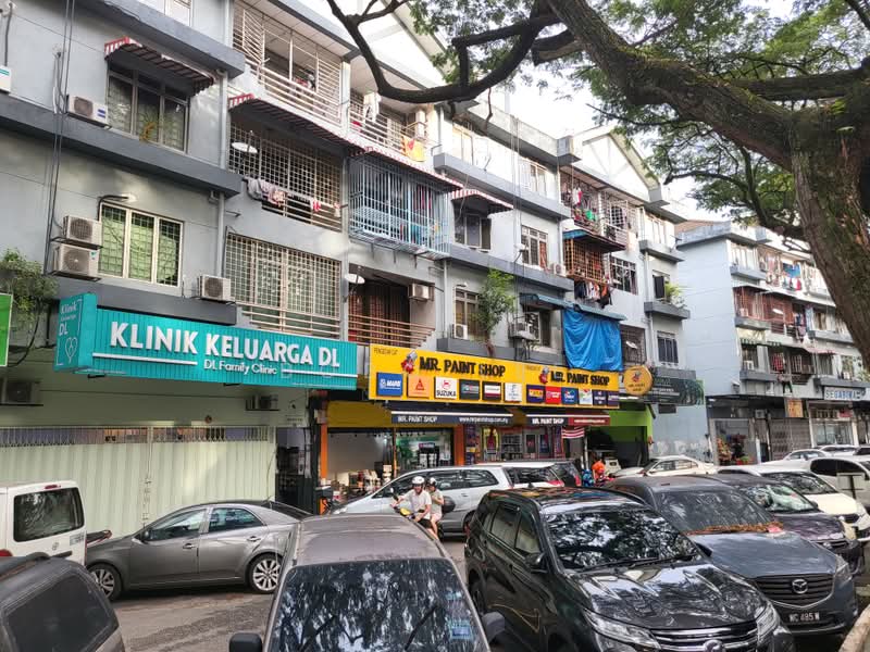 Shop / Office for Sale in Kuchai Lama (Kuala Lumpur) - Bobo Lee - Exterior - PropertyGuru.com.my
