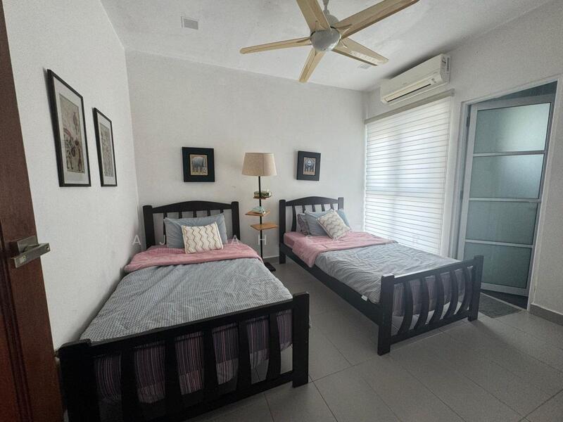 For Sale - Marina cape Admiral cove