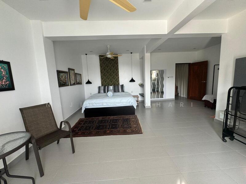 For Sale - Marina cape Admiral cove