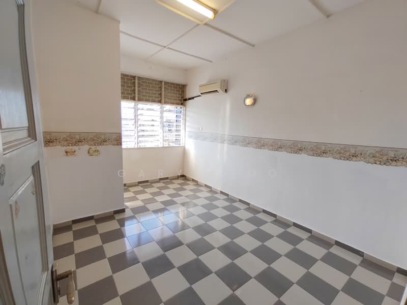 Semi-Detached House for Sale in Tanjung Bungah (Penang) - Gary Khoo - Interior - PropertyGuru.com.my