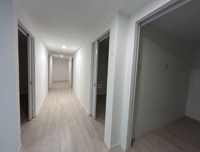 Retail Office for Rent in Jalan Klang Lama (Old Klang Road) (Kuala Lumpur) - Jie Chin - Corridor - PropertyGuru.com.my