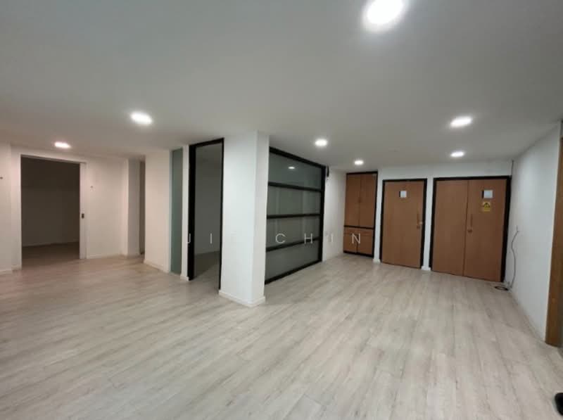 Retail Office for Rent in Jalan Klang Lama (Old Klang Road) (Kuala Lumpur) - Jie Chin - Corridor - PropertyGuru.com.my