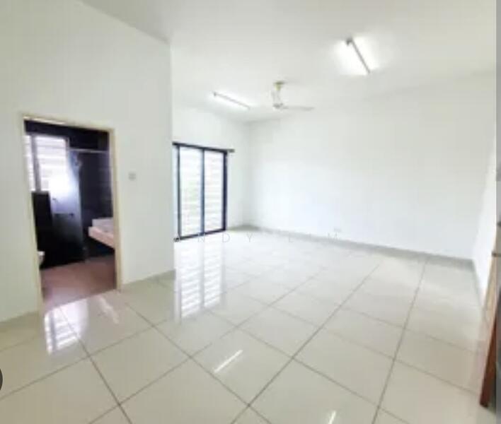 2-storey Terraced House for Sale in 16 Sierra (Puchong) - Mandy Lim - Living Room - PropertyGuru.com.my