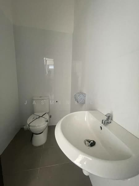 Shop / Office for Rent in Simpang Ampat (Penang) - Jasmine Loo - Bathroom - PropertyGuru.com.my