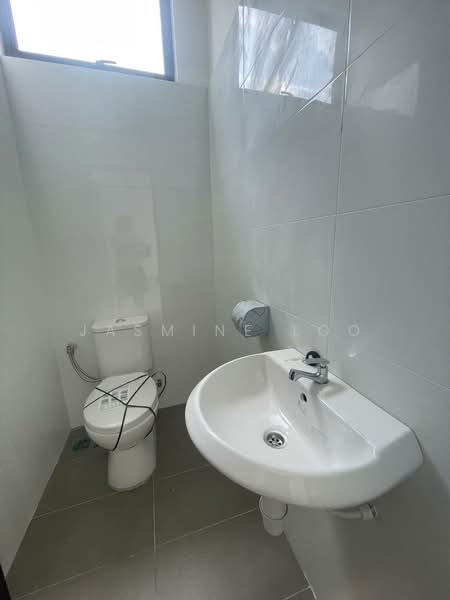 Shop / Office for Rent in Simpang Ampat (Penang) - Jasmine Loo - Bathroom - PropertyGuru.com.my