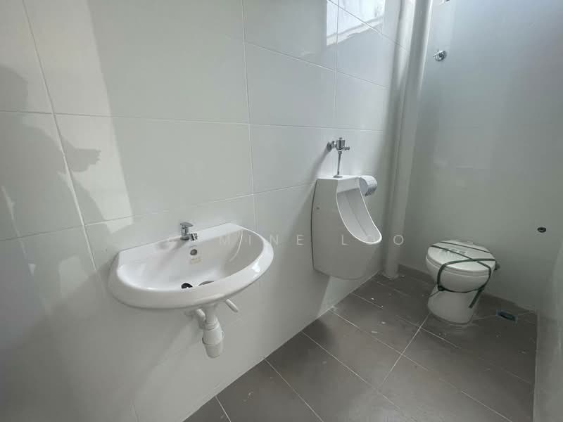 Shop / Office for Rent in Simpang Ampat (Penang) - Jasmine Loo - Bathroom - PropertyGuru.com.my