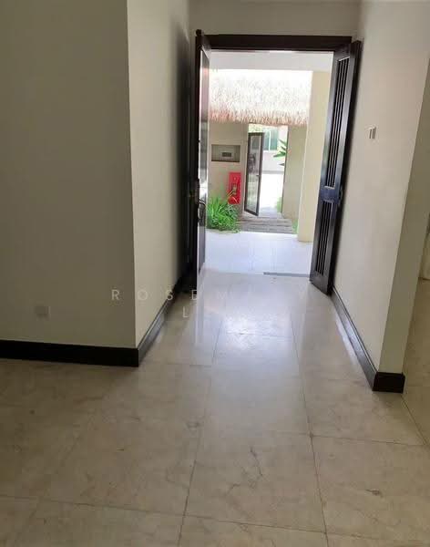Condominium for Sale at Flora Murni - Rosemary Lee - Corridor - PropertyGuru.com.my
