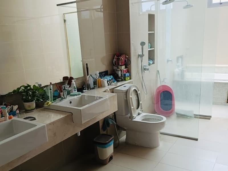 Rumah Teres 3 Tingkat untuk Dijual di Gelugor (Penang) - Kent Lai - Bathroom - PropertyGuru.com.my