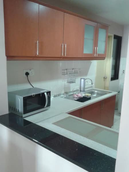 Condominium for Sale at Sri Putramas - Diana Yii - Kitchen - PropertyGuru.com.my
