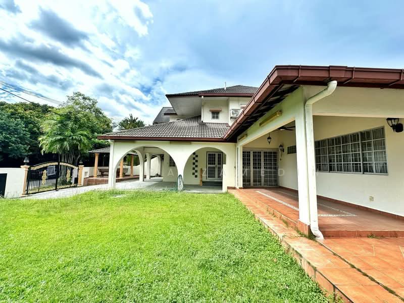 Rumah Berkembar untuk Dijual di Seksyen 9 (Shah Alam) - Adzura Zamedin - Exterior - PropertyGuru.com.my