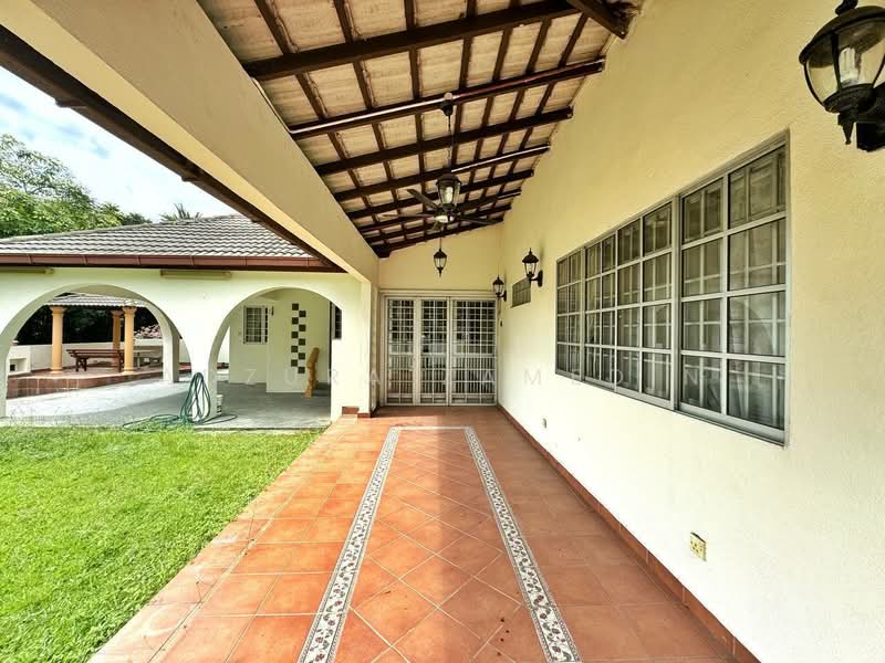 Rumah Berkembar untuk Dijual di Seksyen 9 (Shah Alam) - Adzura Zamedin - Exterior - PropertyGuru.com.my