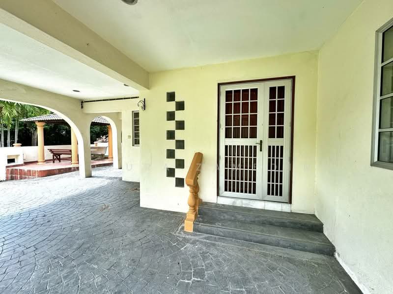 Rumah Berkembar untuk Dijual di Seksyen 9 (Shah Alam) - Adzura Zamedin - Exterior - PropertyGuru.com.my