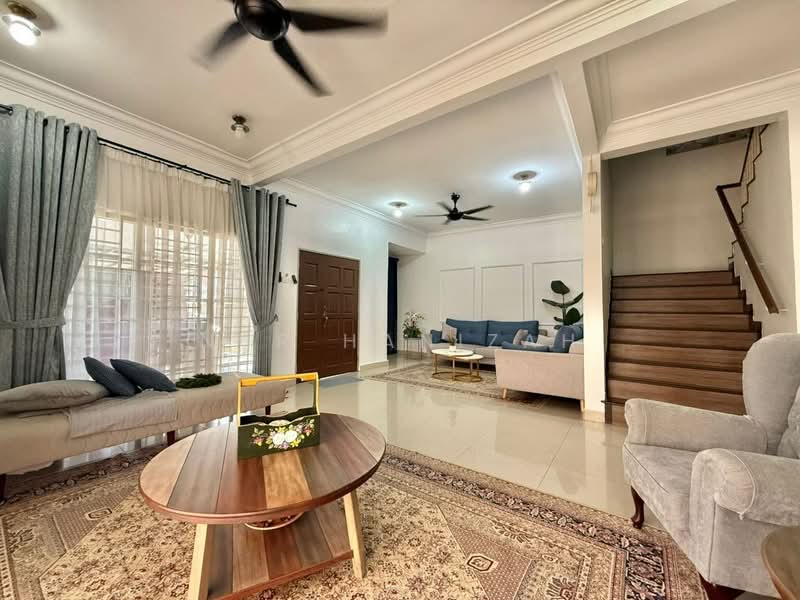 Rumah Berkembar untuk Dijual di Bukit Bandaraya (Shah Alam) - Nur Hanizah - PropertyGuru.com.my