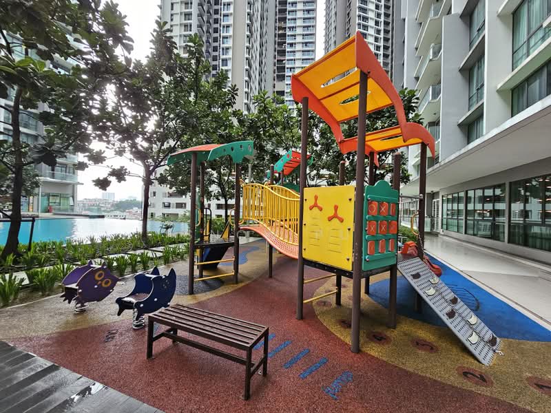 Kondominium untuk Dijual di The Z Residence - Snow Pu - Playground - PropertyGuru.com.my