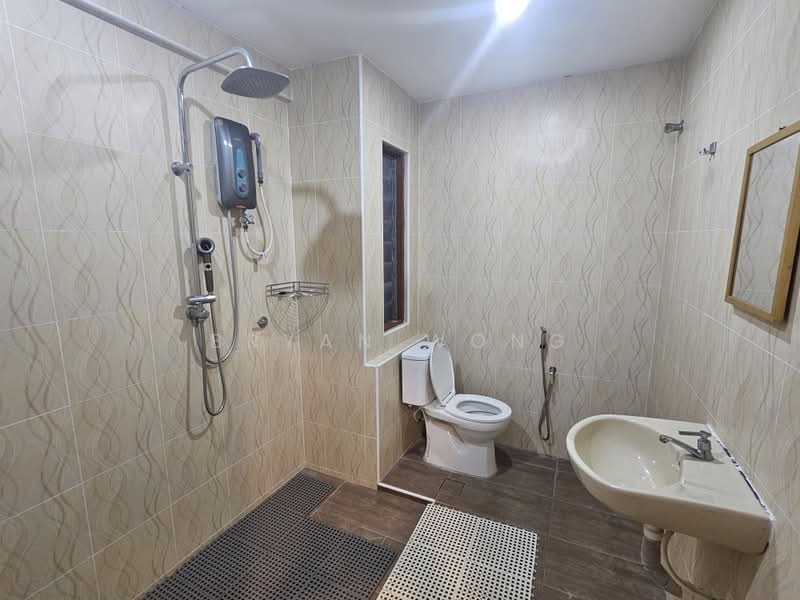 Rumah Teres 2 Tingkat untuk Dijual di Damansara Kim (Petaling Jaya) - Bryan Wong - Bathroom - PropertyGuru.com.my