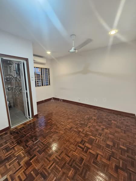 Rumah Teres 2 Tingkat untuk Dijual di Damansara Kim (Petaling Jaya) - Bryan Wong - Bedroom - PropertyGuru.com.my