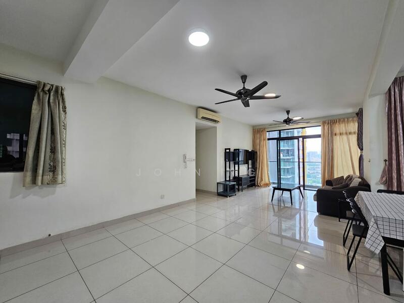 Living & Dining Area